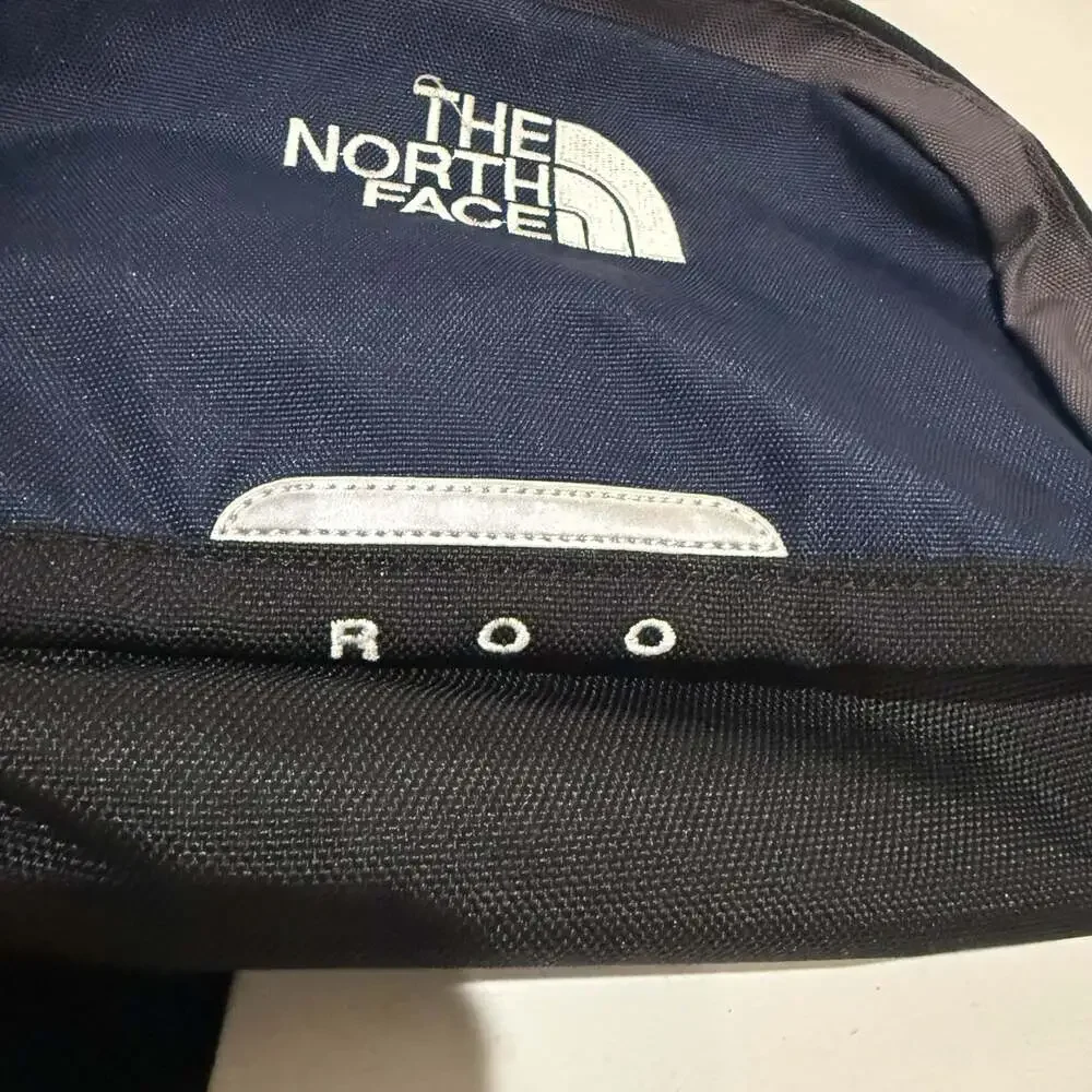 The North Face ROO Waist/Crossbody Fanny Pack Navy and Gray